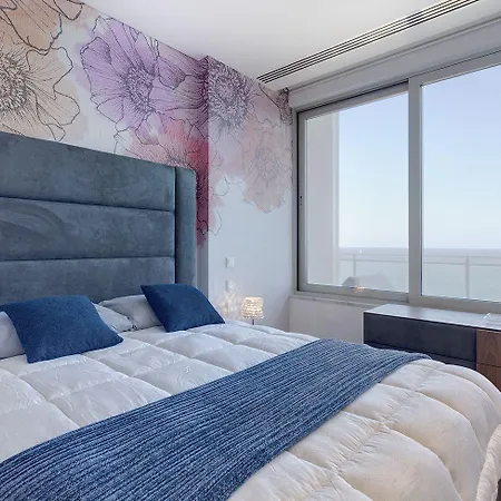 Luxury Ocean Views In Tigne Point, With Pool Apartment Sliema