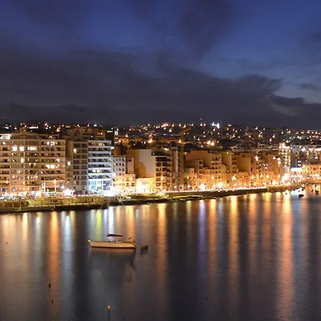 Luxury Ocean Views In Tigne Point, With Pool Sliema