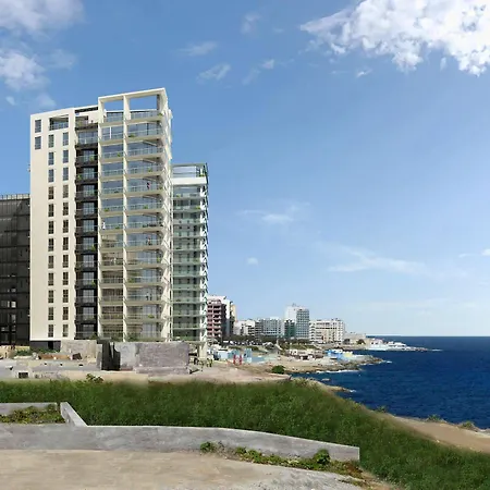 Luxury Ocean Views In Tigne Point, With Pool * Sliema
